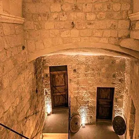 Tuerkan Cave 5*