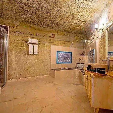 Tuerkan Cave Ургуп